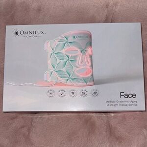 Omnilux Contour Face Medical Grade Anti Aging LED Light Therapy Device